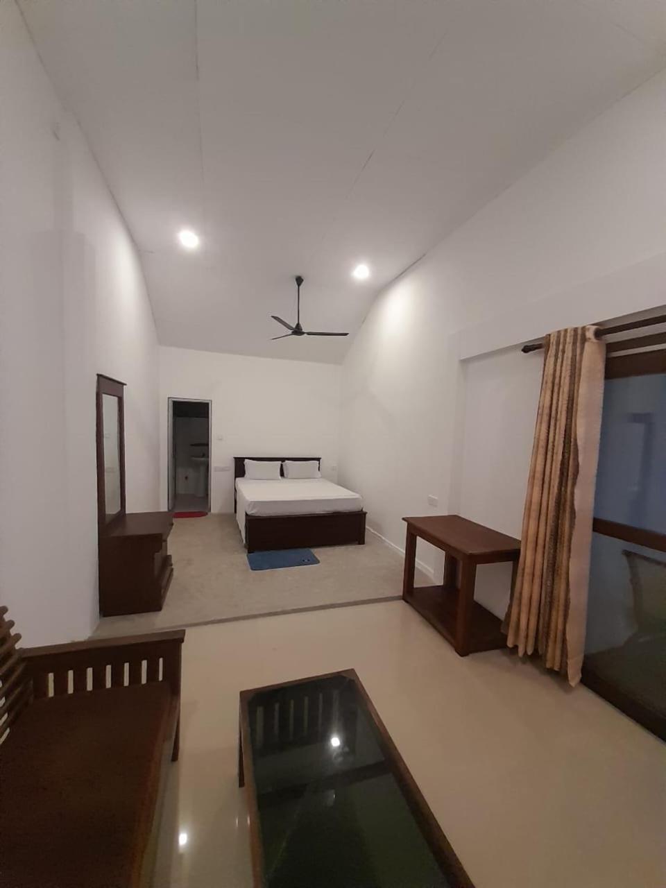 Sooriya Villa Талпе Экстерьер фото