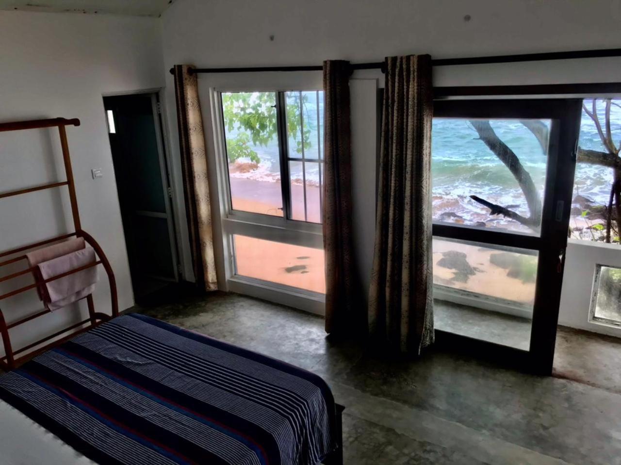 Sooriya Villa Талпе Экстерьер фото