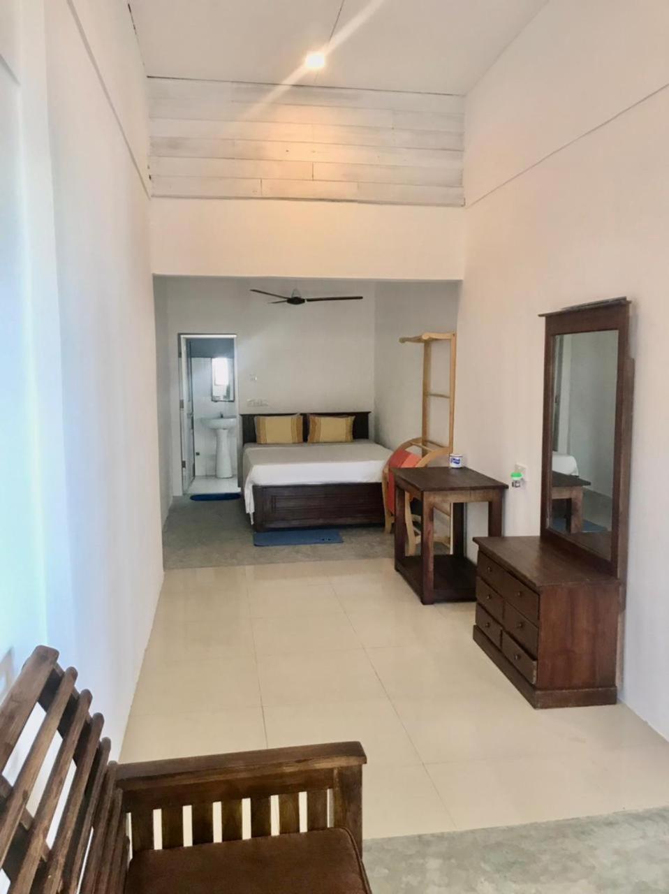 Sooriya Villa Талпе Экстерьер фото